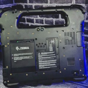 Zebra XPAD L10 — новый промышленный защищённый планшет со сканером — фото 2